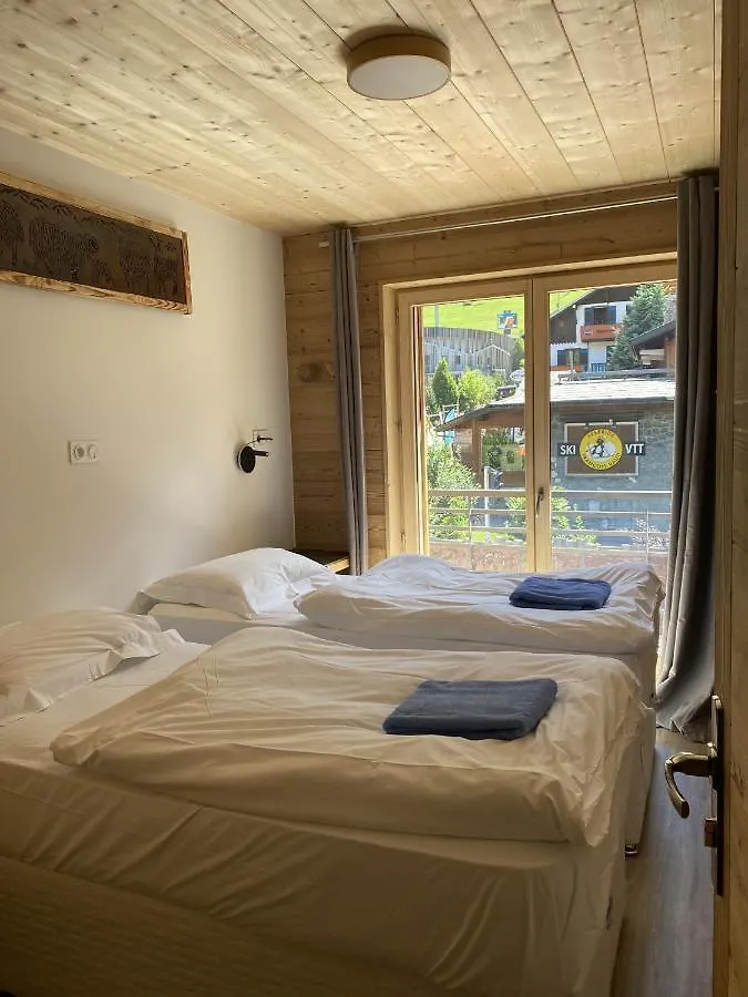 Chalet Arthur Morzine 0*,